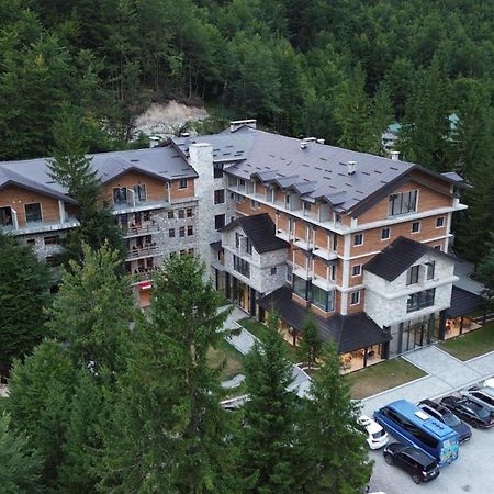 Hotel Fusha E Gjese วัลโบเนอ ภายนอก รูปภาพ